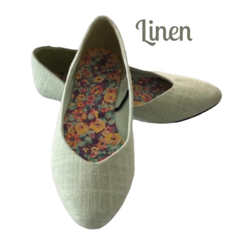 Linen Flats, Size 9.  Lovely summer breathable flats in light green. Brand new.